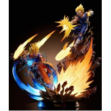 Goku vs Majin Vegeta By KD Collectible